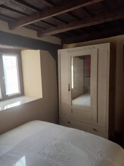 Willa Casa Rustica En Dobres Con Vistas A La Montana Zewnętrze zdjęcie