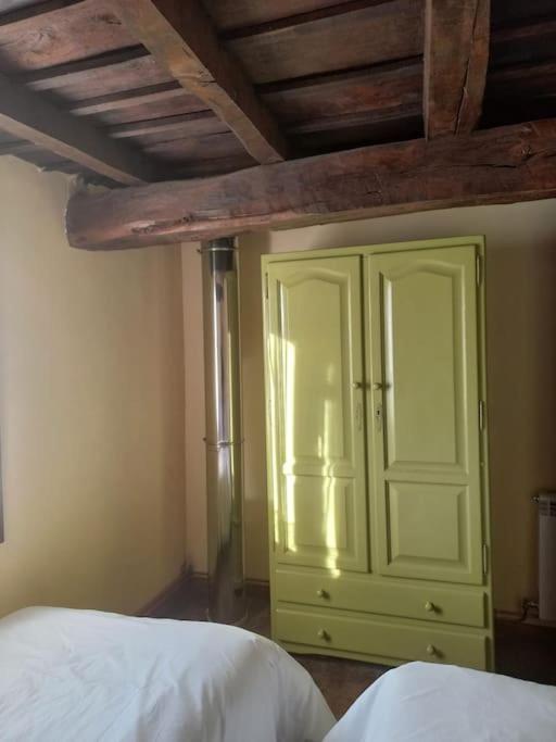 Willa Casa Rustica En Dobres Con Vistas A La Montana Zewnętrze zdjęcie